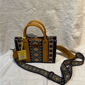 Wrangler Mustard Yellow and Navy Patterned Satchel with Detachable Strap